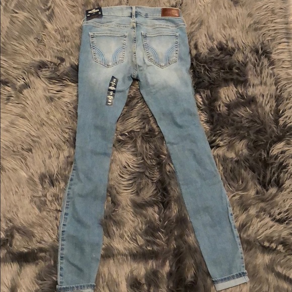 Hollister Low rise super skinny crop - Picture 3 of 5